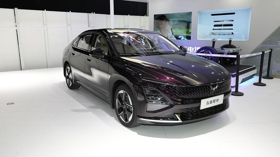 2024年汽車價格戰,插混與純電,更適合買混動?