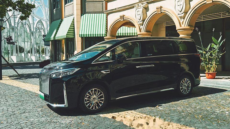2024年汽車價格戰,插混與純電,更適合買混動?
