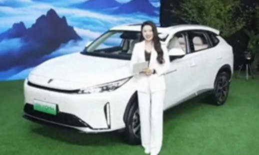 上汽榮威D5X DMH正式上市,全系標(biāo)配6kW外放電