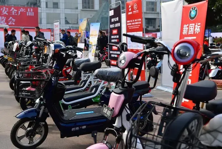 三、四輪車(chē)有新情況,多地嚴(yán)查、禁行,2類(lèi)車(chē)可平替,上路不會(huì)罰