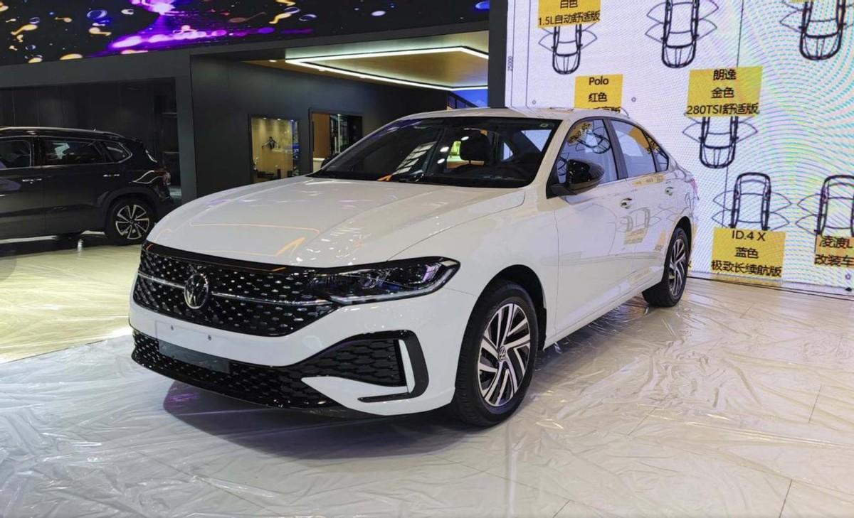 上汽大眾朗逸出眾版7.999萬起,哪款性價比最高?