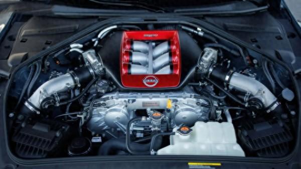 日產(chǎn):停止對內(nèi)燃機動力系統(tǒng)的開發(fā)投資!