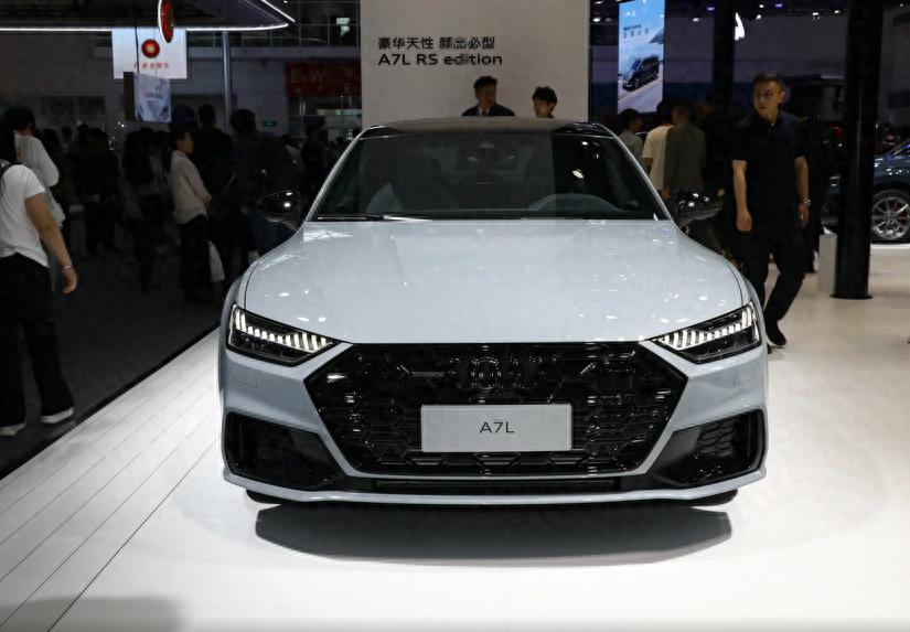 奧迪加入價(jià)格戰(zhàn),終端優(yōu)惠可達(dá)10萬元,搭2.0T/3.0T動(dòng)力