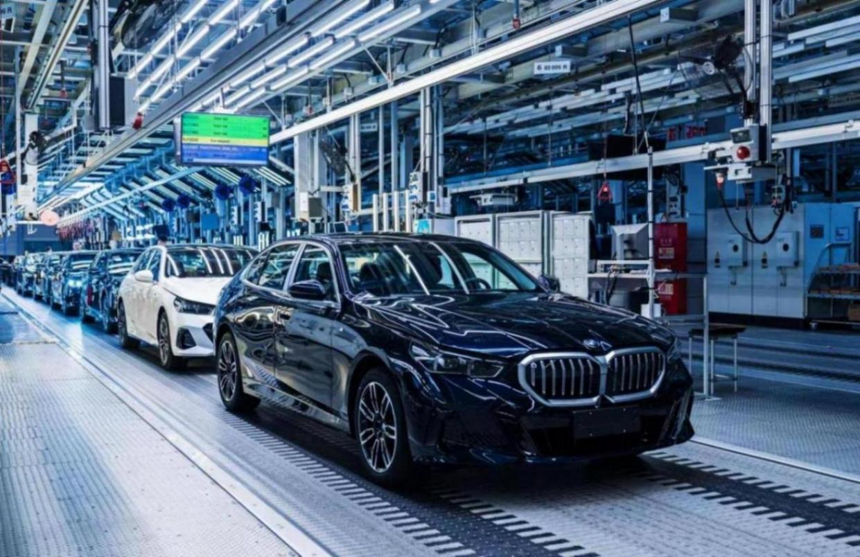 華晨寶馬大東工廠突破350萬(wàn)輛 讓客戶滿意度“超預(yù)期”穩(wěn)向前