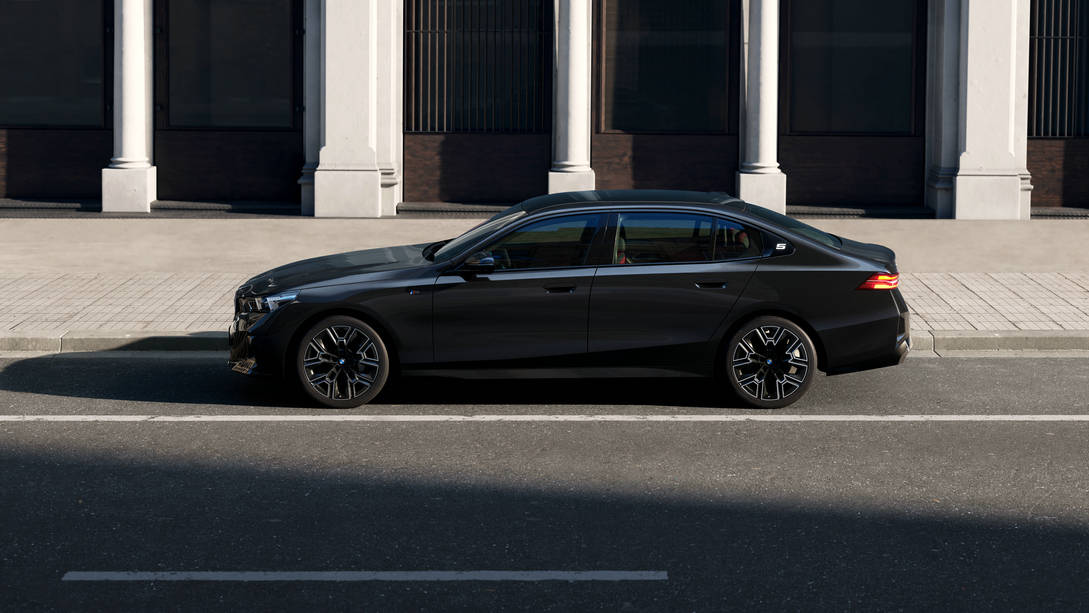 華晨寶馬大東工廠突破350萬(wàn)輛 讓客戶滿意度“超預(yù)期”穩(wěn)向前