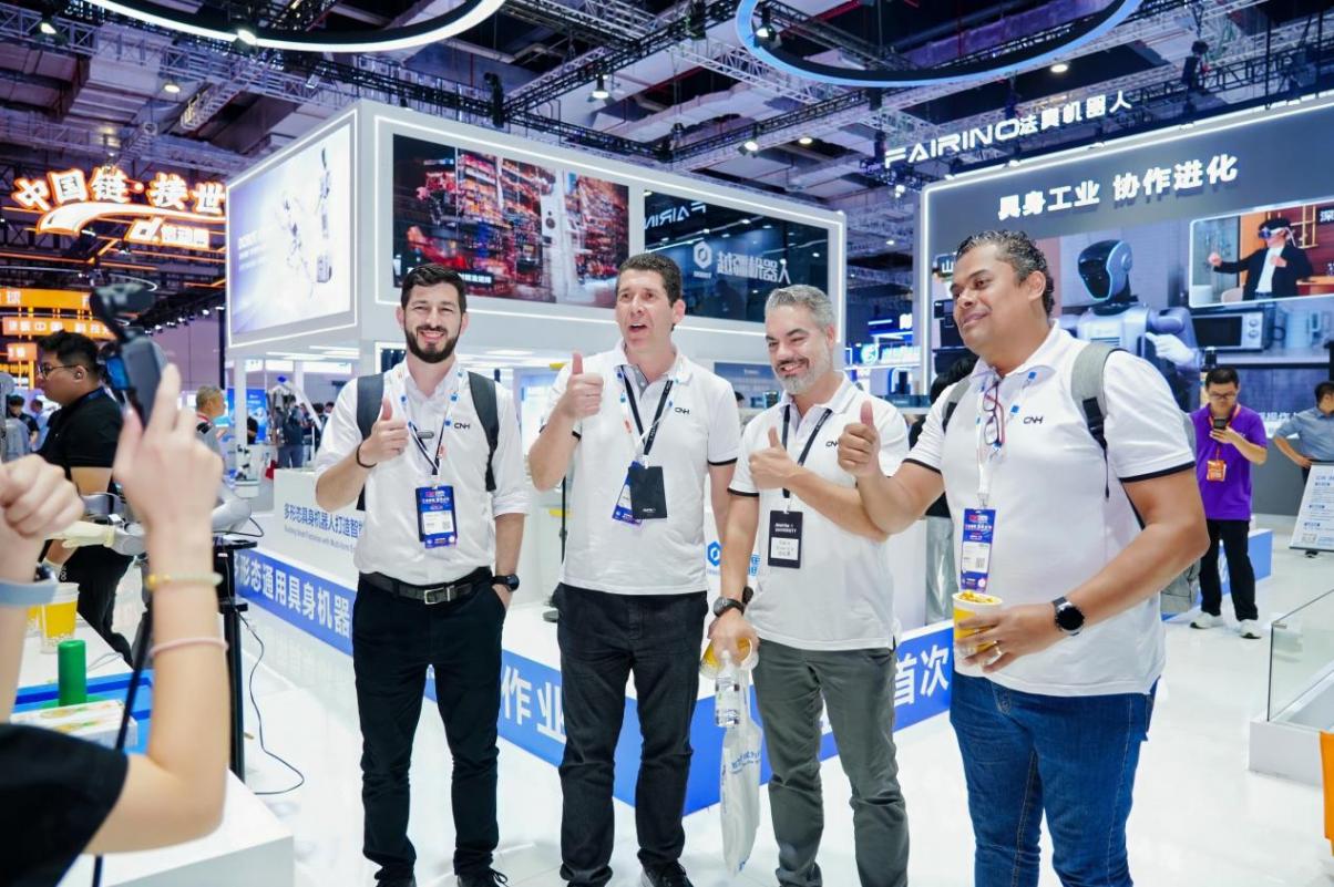 越疆“機械臂+人形+輪式+多足”具身機器人開啟工業智能體時代 越疆“機械臂+人形+輪式+多足”具身機器人開啟工業智能體時代