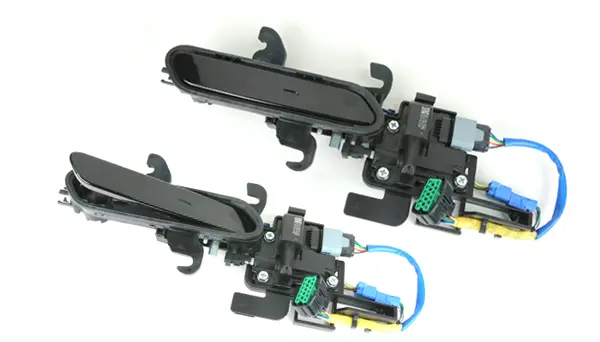 隱藏式門把手 給整個汽車行業都上了一課 隱藏式門把手 給整個汽車行業都上了一課