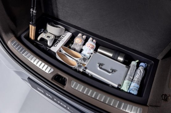 騰勢N8L上市，29.98萬元起